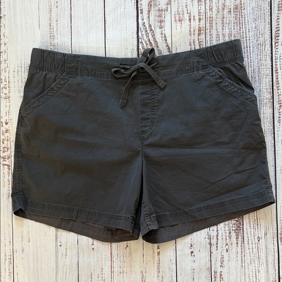Eddie Bauer Pullon Charcoal Grey Shorts 14 - Picture 1 of 9